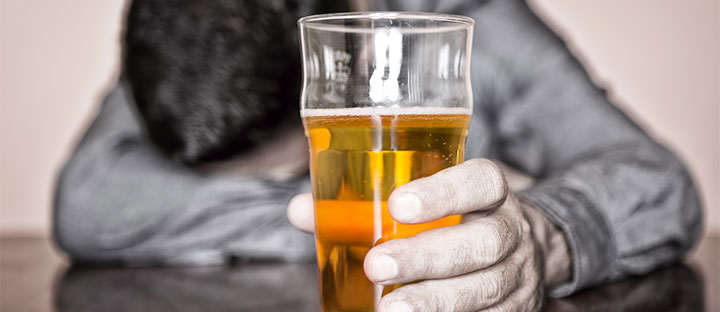Consumo de álcool pode enfraquecer a musculatura