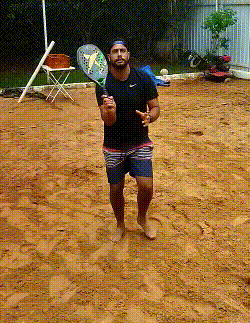 Forehand no Beach Tennis